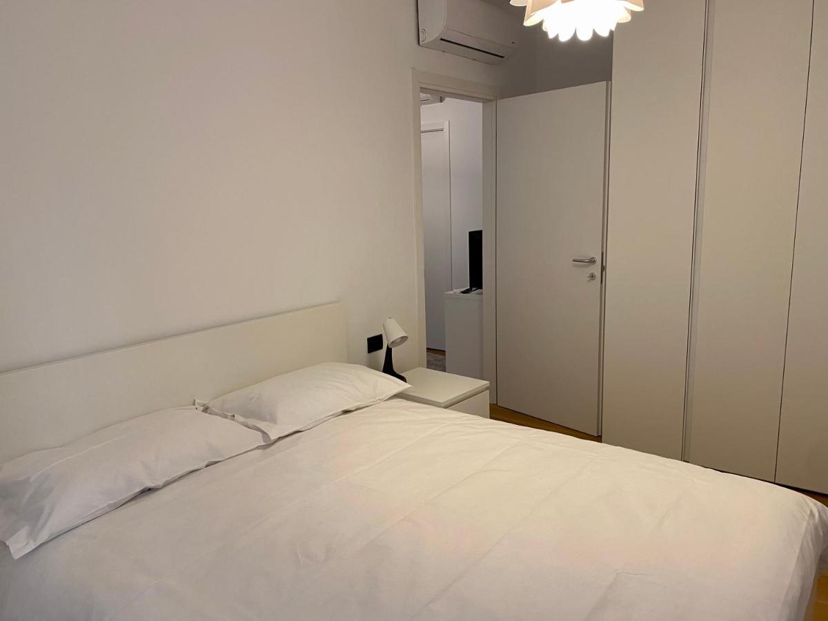Casa Motti, Accogliente Appartamento Ristrutturato In Repubblica ミラノ エクステリア 写真